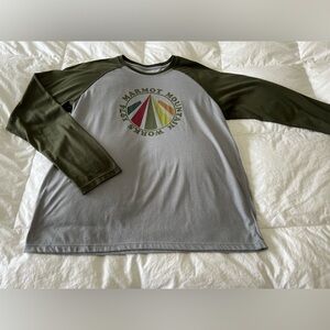 Marmot Mountain Works 1947 Graphic Baseball Long Sleeve Shirt Size Large.